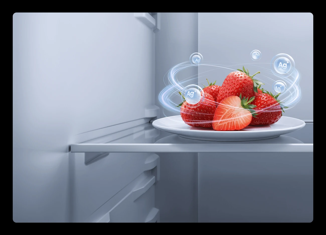 Иллюстрация работы Ag+ Fresh рядом со свежими ягодами