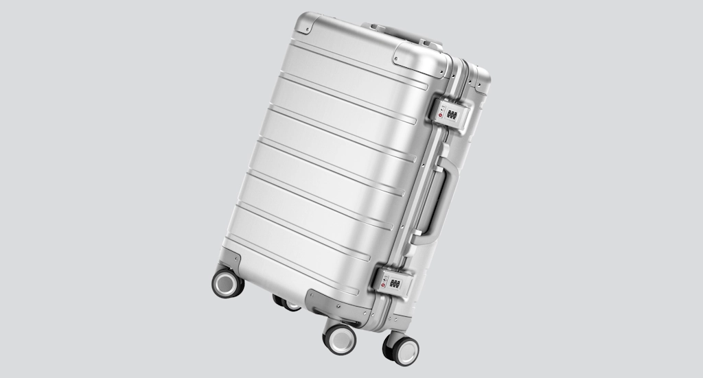 Защита углов чемодана